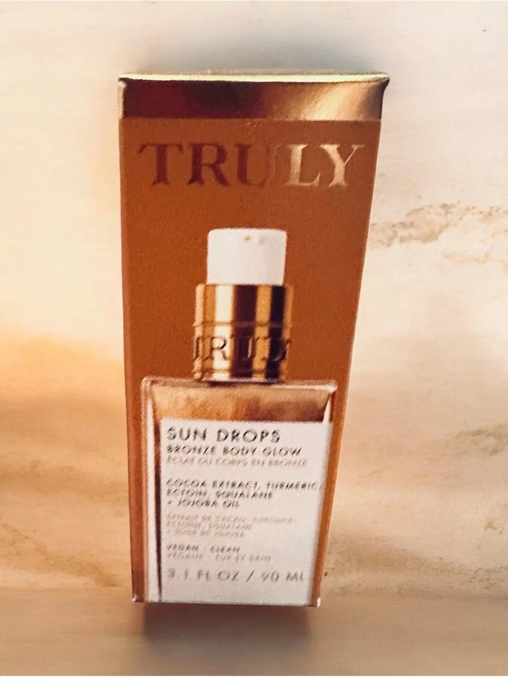 TRULY Sun Drops Bronze Body Glow — Shimmering Gold Bottle - Picture 2 of 4